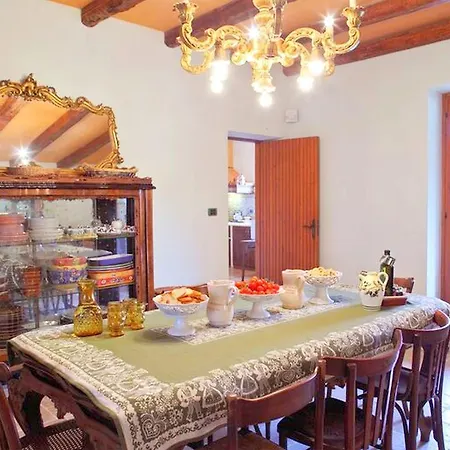Villa Santa Croce *